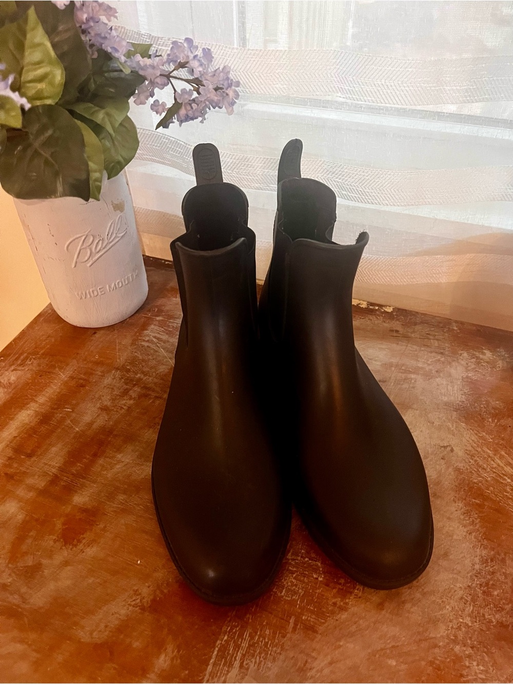 Black Chelsea-style Rain Ankle Boots